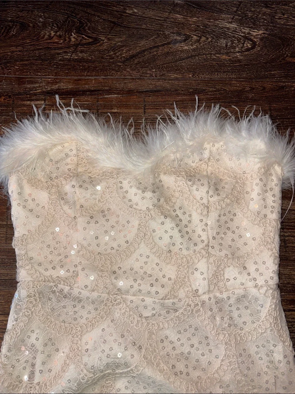 Lulus Uniquely Confident Cream Lace Feather Strapless Midi Dress Size Medium NWT - Picture 5 of 8